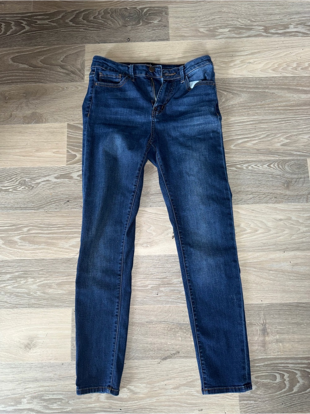 Women's Skinny Jeans in Dark Blue Stretch Denim